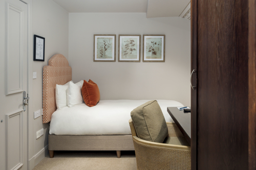 St Andrews Standard Room